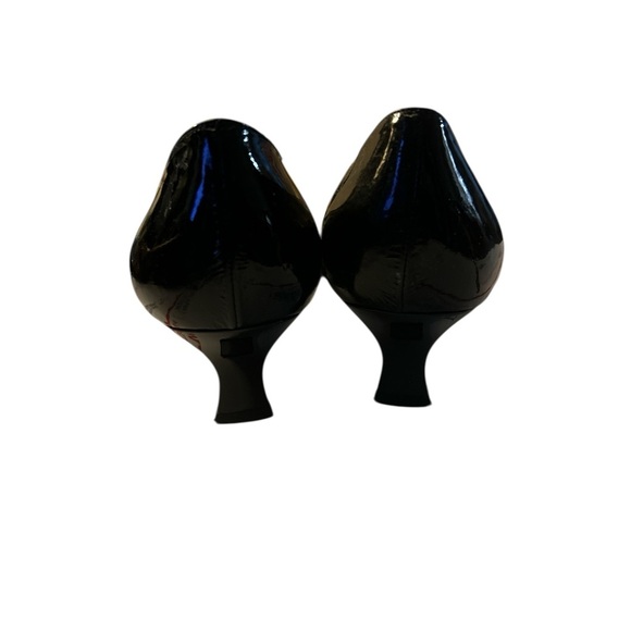Stuart Weitzman Women's Black Size 11 Patent Leather Open Toe Kitten Heel - Picture 6 of 7